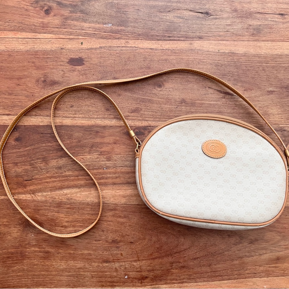 Gucci Cream and Tan Crossbody Bag